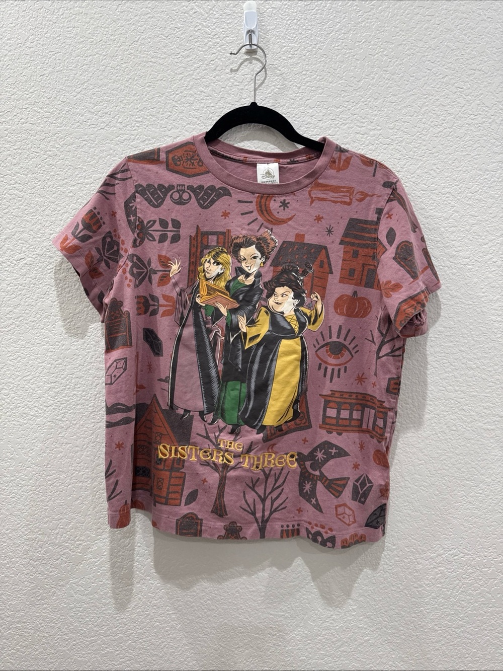 Disney Hocus Pocus Sanderson Sisters The Sisters Three Shirt Womens M Halloween - Picture 2 of 8
